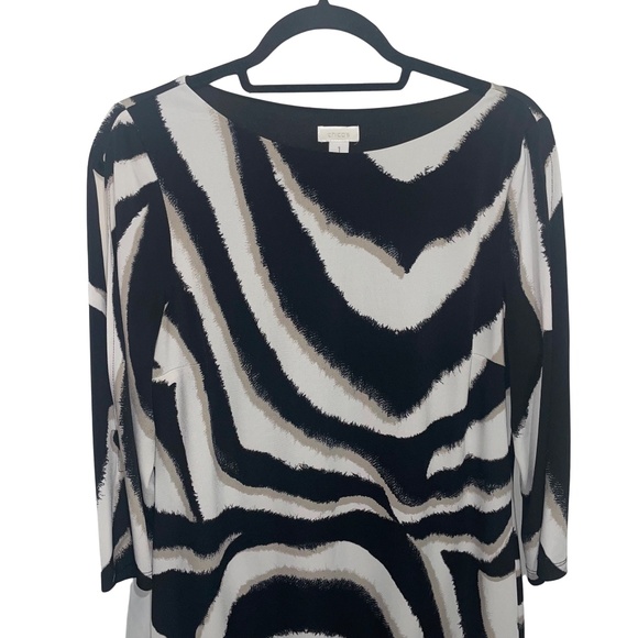 Chicos Knee Length 3/4 Split Sleeve Zebra Print Cold Shoulder Dress Sz 1 US/M8 - Picture 4 of 15